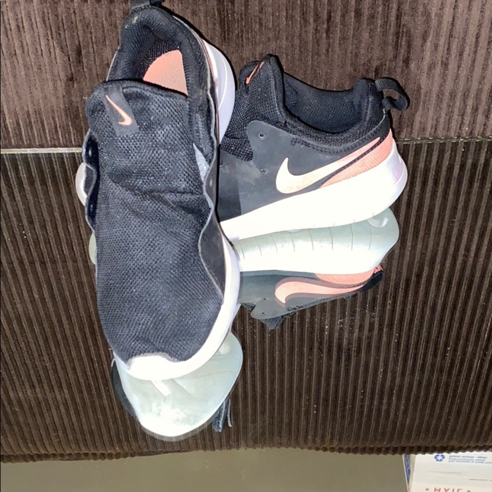Girls Nike Sneakers